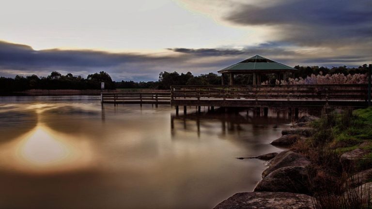 Lilydale Lake in the Yarra Valley - Fun For Everyone - Lilydale Pine ...